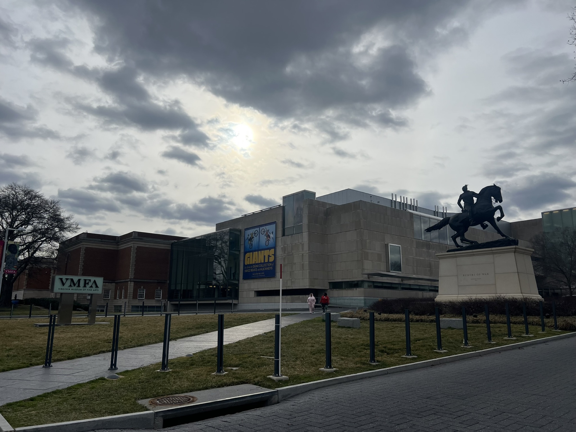 Exterior of the Virginia Museum of Fine Arts in Richmond, Virginia